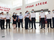 济南市人大常委会党组书记、主任韩金峰一行到我院质子中心调研
