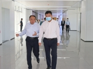 山东省教育厅李明厅长一行到我院调研