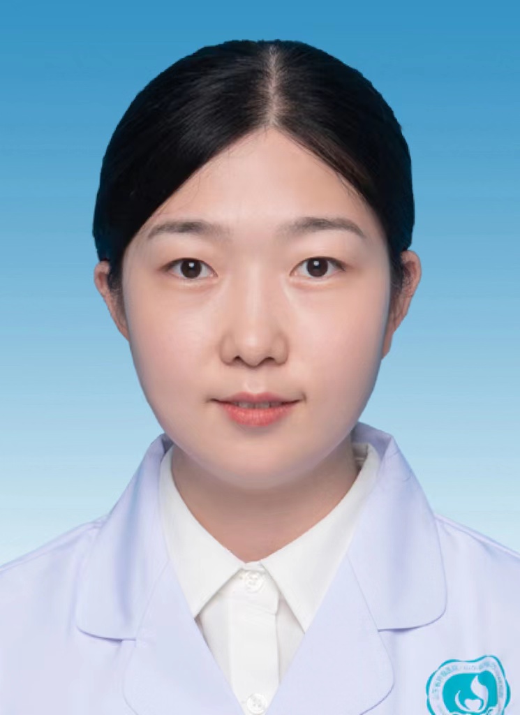 张璐