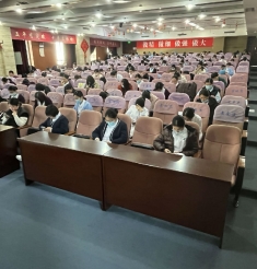 百舸争流赛技能平凡岗位竞风采——我院成功举办第十届护理技能大赛