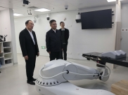 省科技厅党组书记、厅长孙海生一行到山一大附属肿瘤医院调研