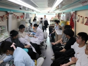 医者仁心献热血大爱无疆送温暖——山一大附属肿瘤医院开展无偿献血活动