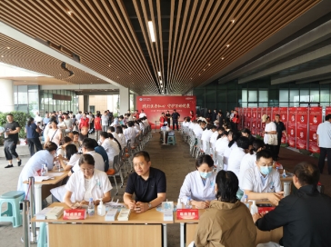 践行医者仁心守护百姓健康｜山东第一医科大学附属肿瘤医院开展中国医师节大型义诊活动